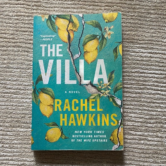 The Villa by Rachel Hawkins Thriller Mystery Book - Picture 1 of 5